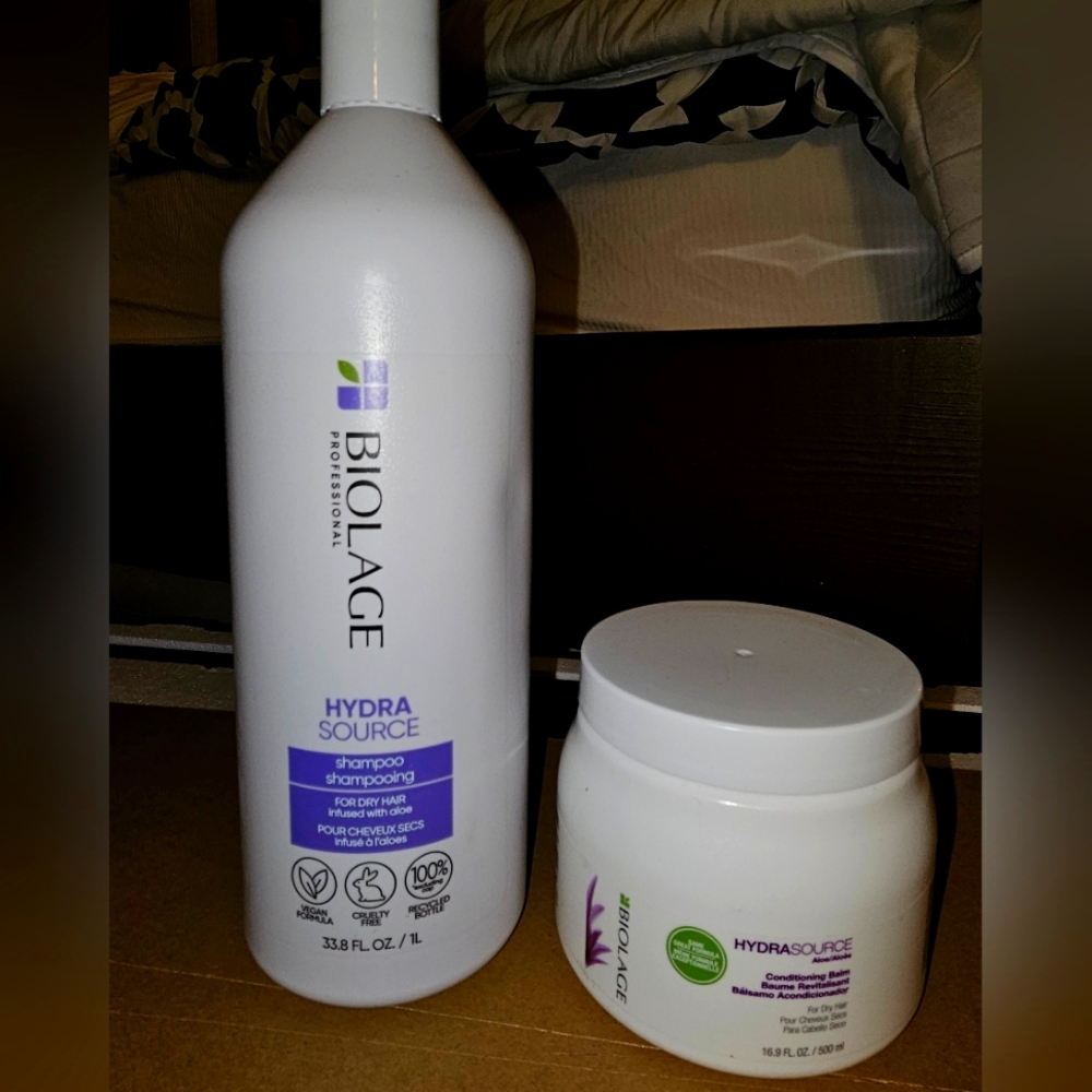 Biolage HydraSource 33.8oz. Shampoo/16.9oz Conditioner